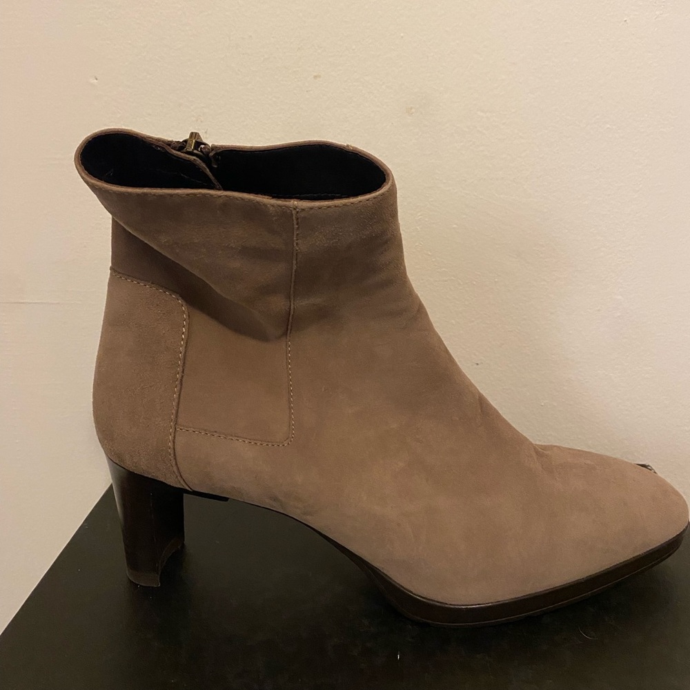 Aquatalia Taupe Ankle Booties